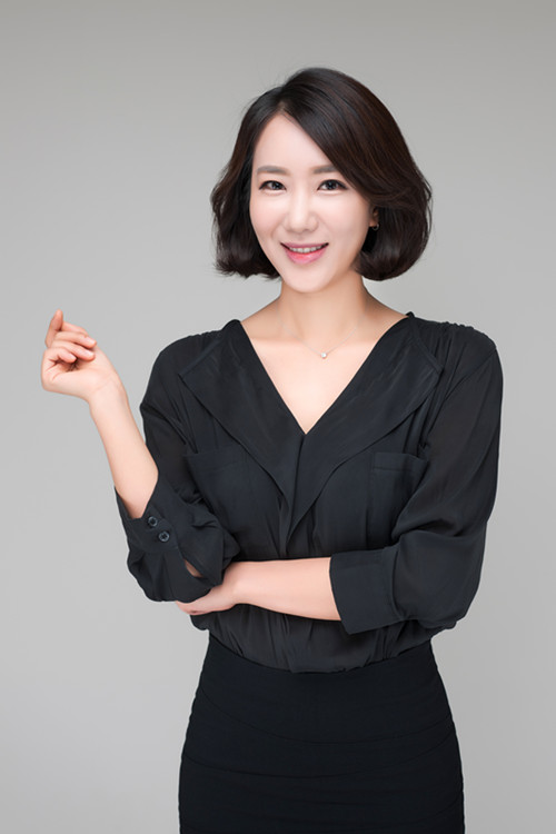 津南千佼填 国际高级纹绣师